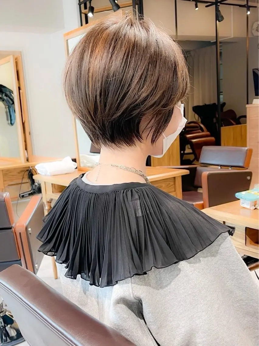 ショート 水田吉亮/髪質改善/ 縮毛矯正/レイヤーのヘアスタイル