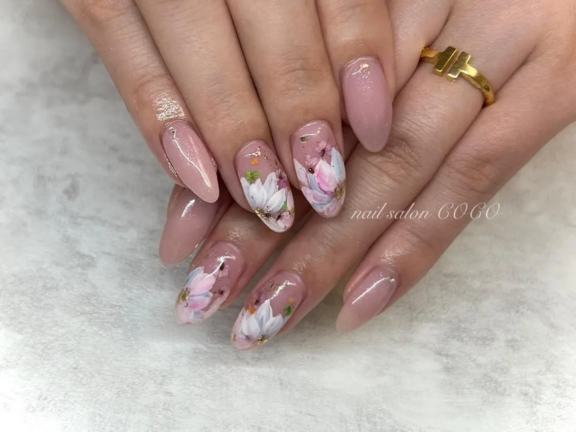 ネイル フラワーネイル グリーン ニュアンスネイル nail Berunaのネイルデザイン