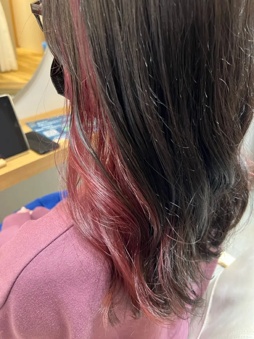 ロング 《PARAGO緑橋》 内田美結のヘアスタイル