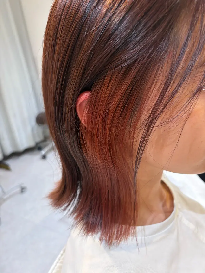 ショート ヘアカラー 日野 初音のヘアスタイル