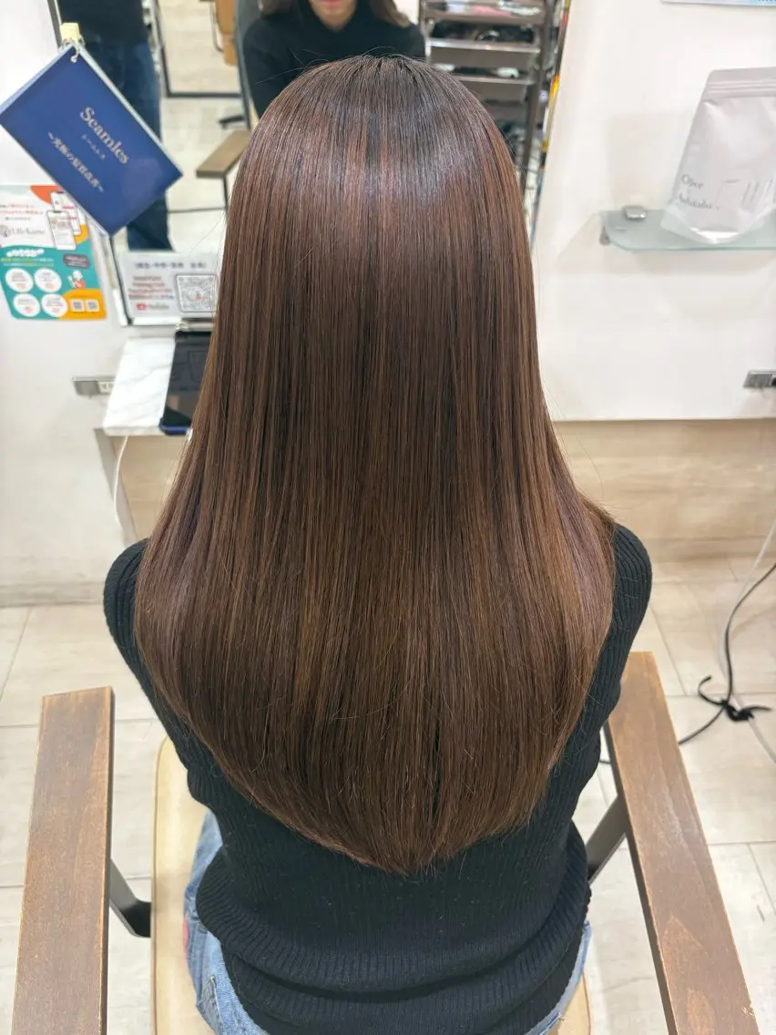 ロング トリートメント 栗田 優月のヘアスタイル