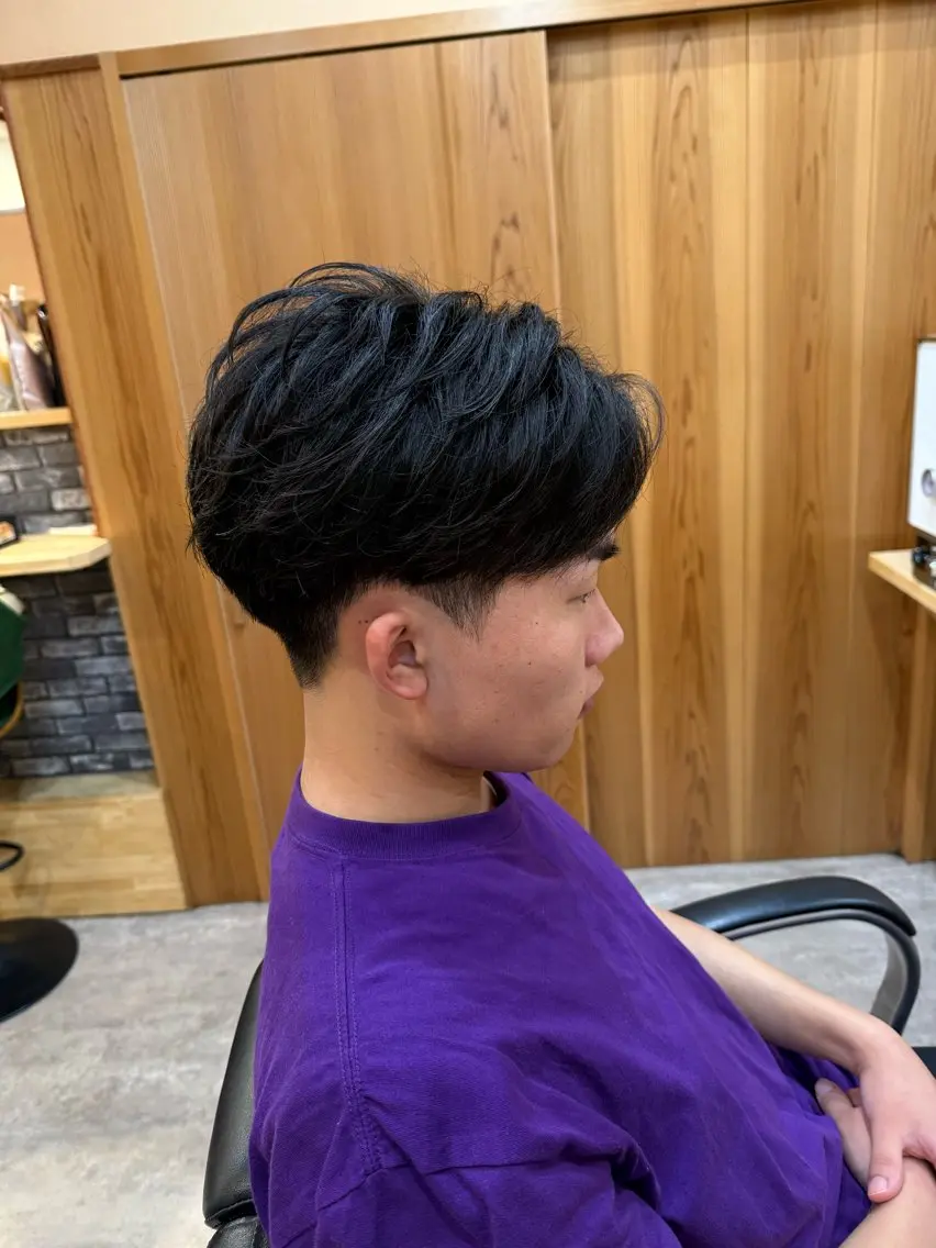 ショート パーマ メンズ メンズ韓国風 波巻きパーマ 韓国風ヘア カット パーマ 河島 裕樹のヘアスタイル