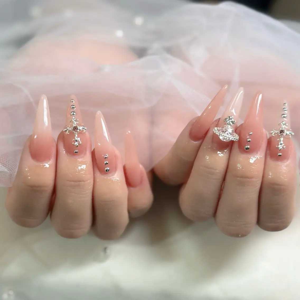 ネイル フットネイル フレンチネイル グラデーション 韓国ネイル ロングネイル ハンドネイル Hani Nail Salonのネイルデザイン