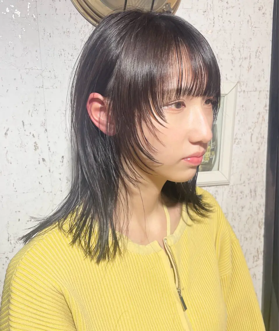 ミディアム 顔周りカット レイヤーカット カット トリートメント 🫧小顔顔周りカット レイヤー/縮毛/白倉のヘアスタイル