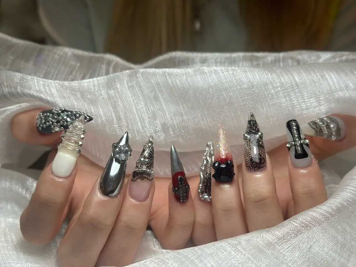 ネイル アートネイル 成人式 ジェルネイル ニュアンスネイル 夏ネイル NIE NAIL Luxeのネイルデザイン