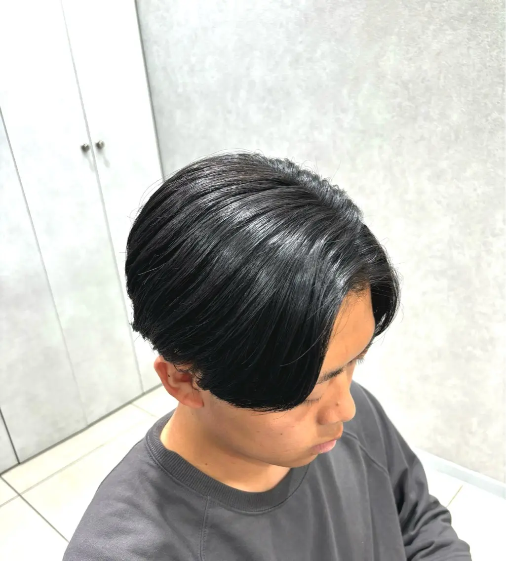 メンズ カット 縮毛矯正 トリートメント 💠メンズ縮毛矯正 /パーマ💠林慶太のヘアスタイル