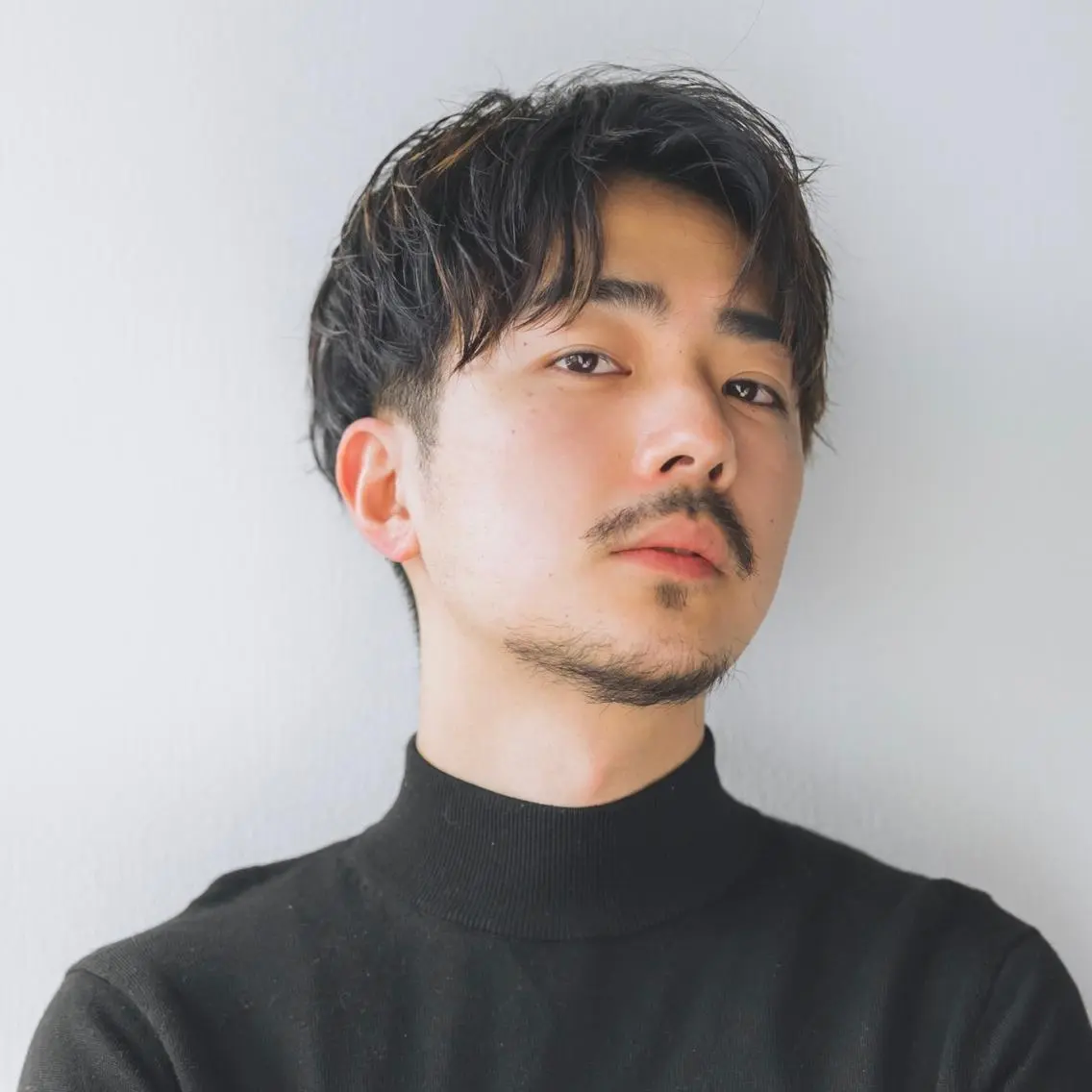 ショート パーマ メンズ センターパート カット パーマ メンズ特化美容師/ 藤戸 椋のヘアスタイル