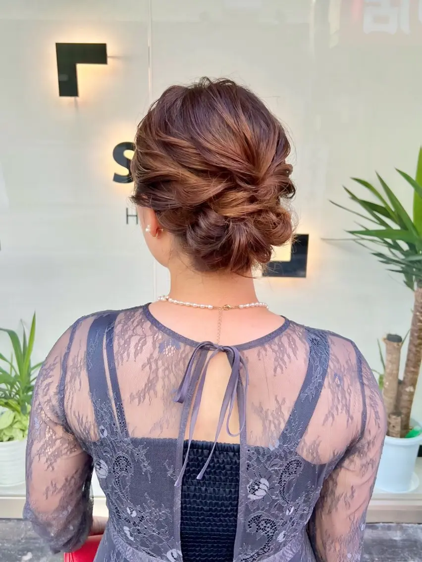 ミディアム カラー ヘアアレンジ 「sumi」 AMIのヘアスタイル