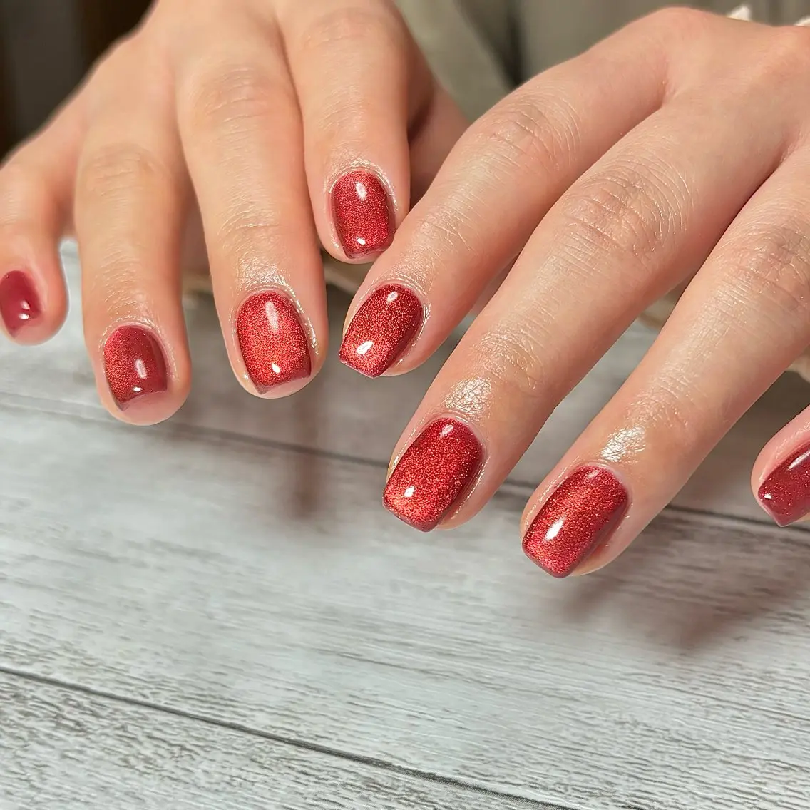 ネイル ジェルネイル マグネットネイル ワンカラーネイル ハンドネイル Nailsalon BLOOM🌷 山崎のネイルデザイン