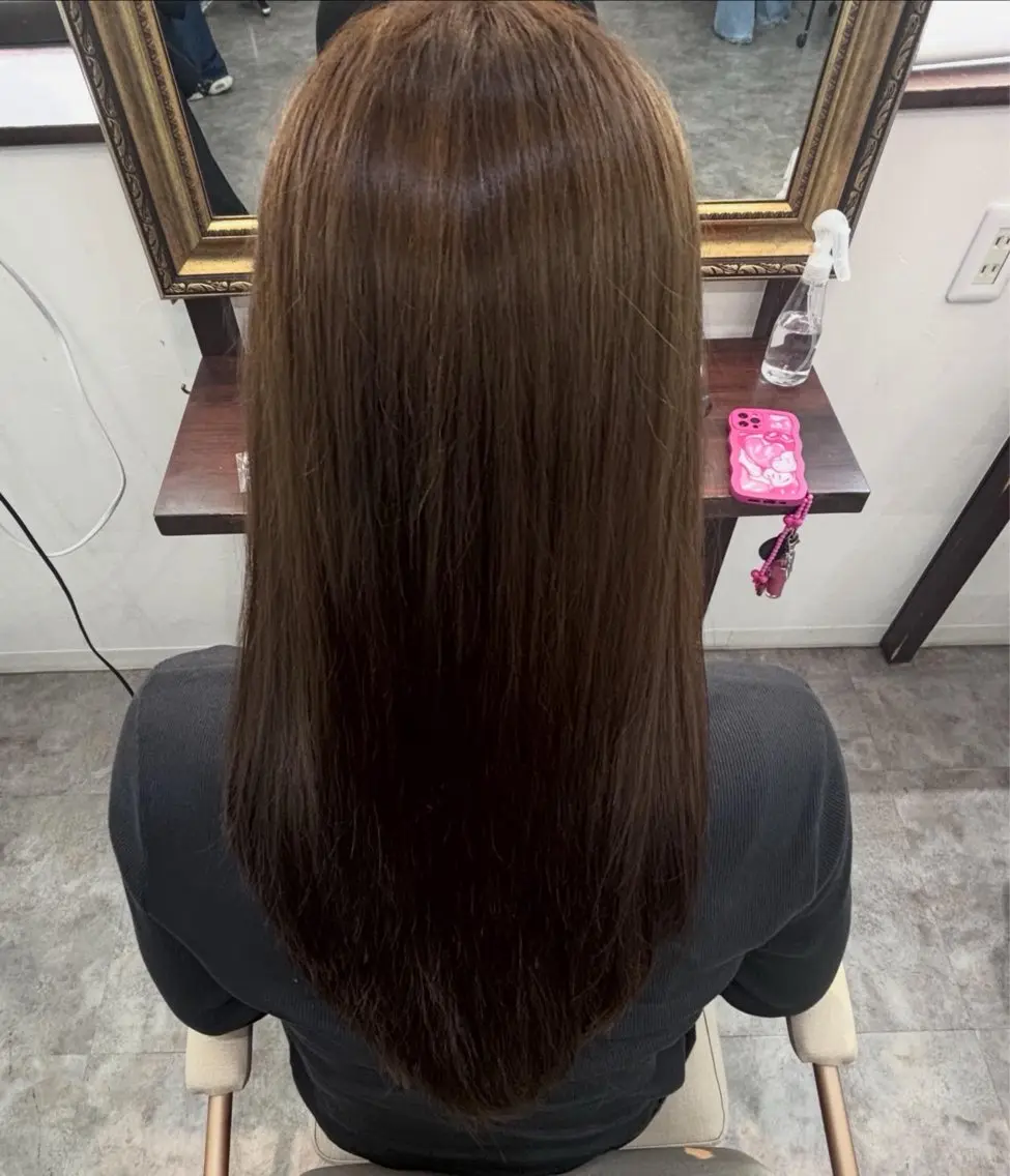カラー グレージュ しまぬき じゅねのヘアスタイル