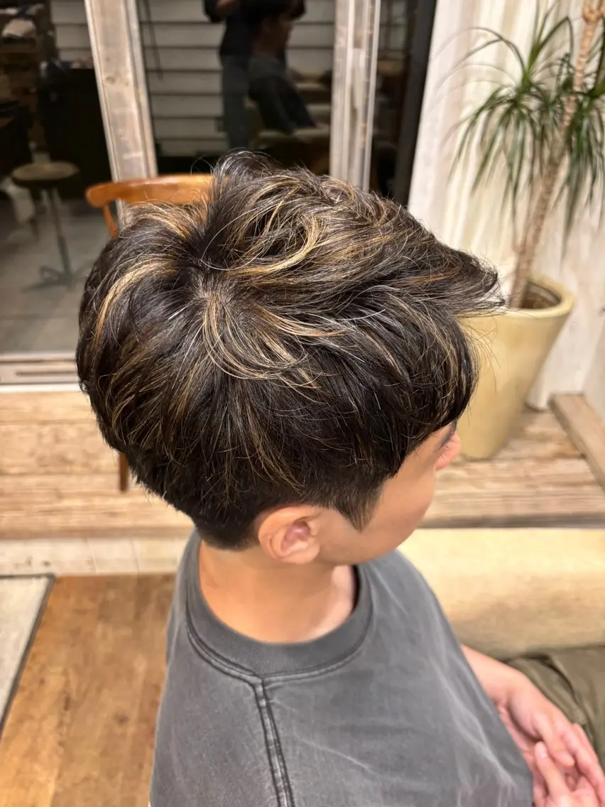 カラー ヘアカラー 逗子🫧透明感カラー しゅんやのヘアスタイル