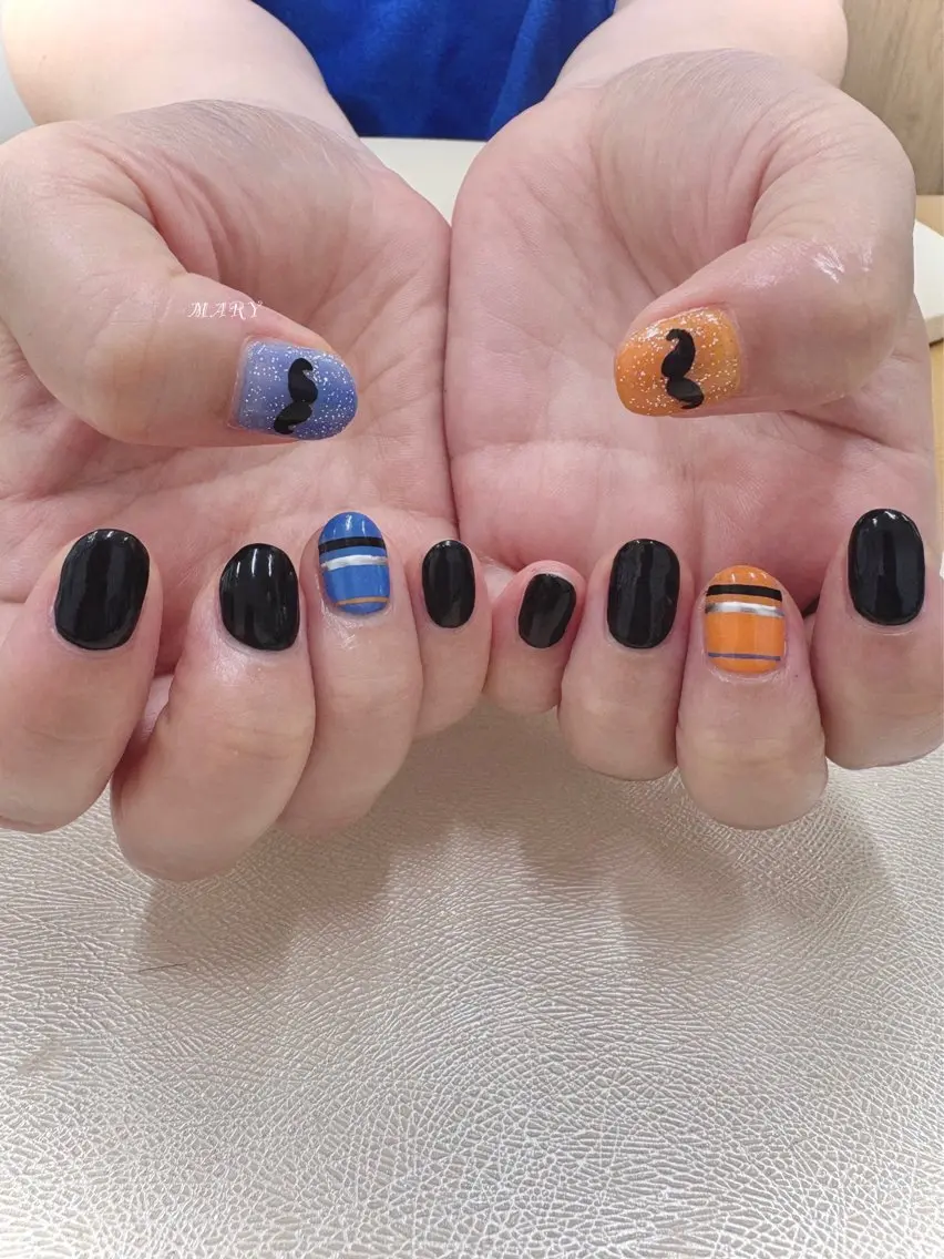 ネイル ブルー ニュアンスネイル ワンカラーネイル オレンジ ハンドネイル Mary nail .narumiのネイルデザイン