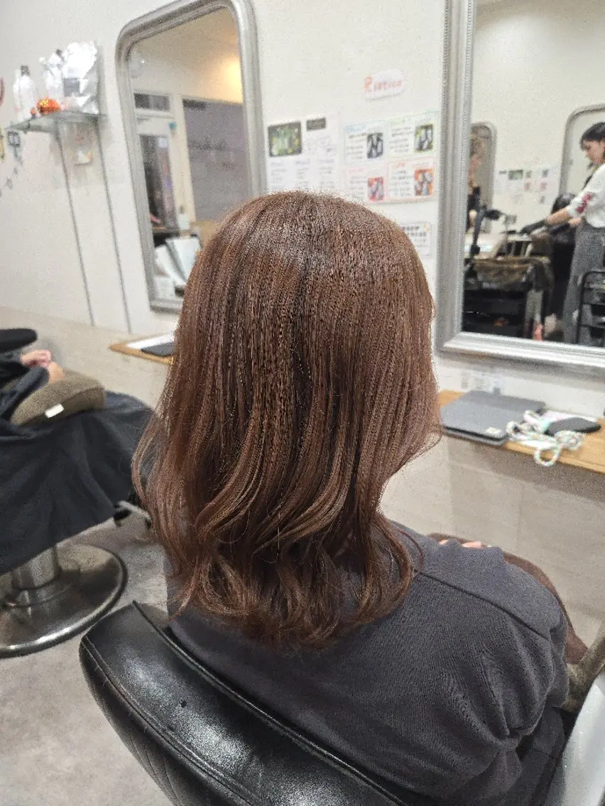 カラー ヘアカラー 暖色🍎透明感カラー 🩵小林かりんのヘアスタイル