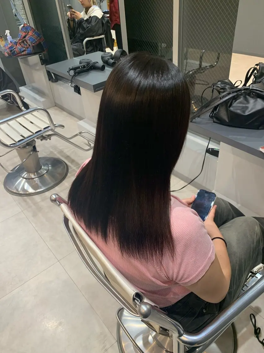 セミロング セミロングパーマ 西川 和のヘアスタイル