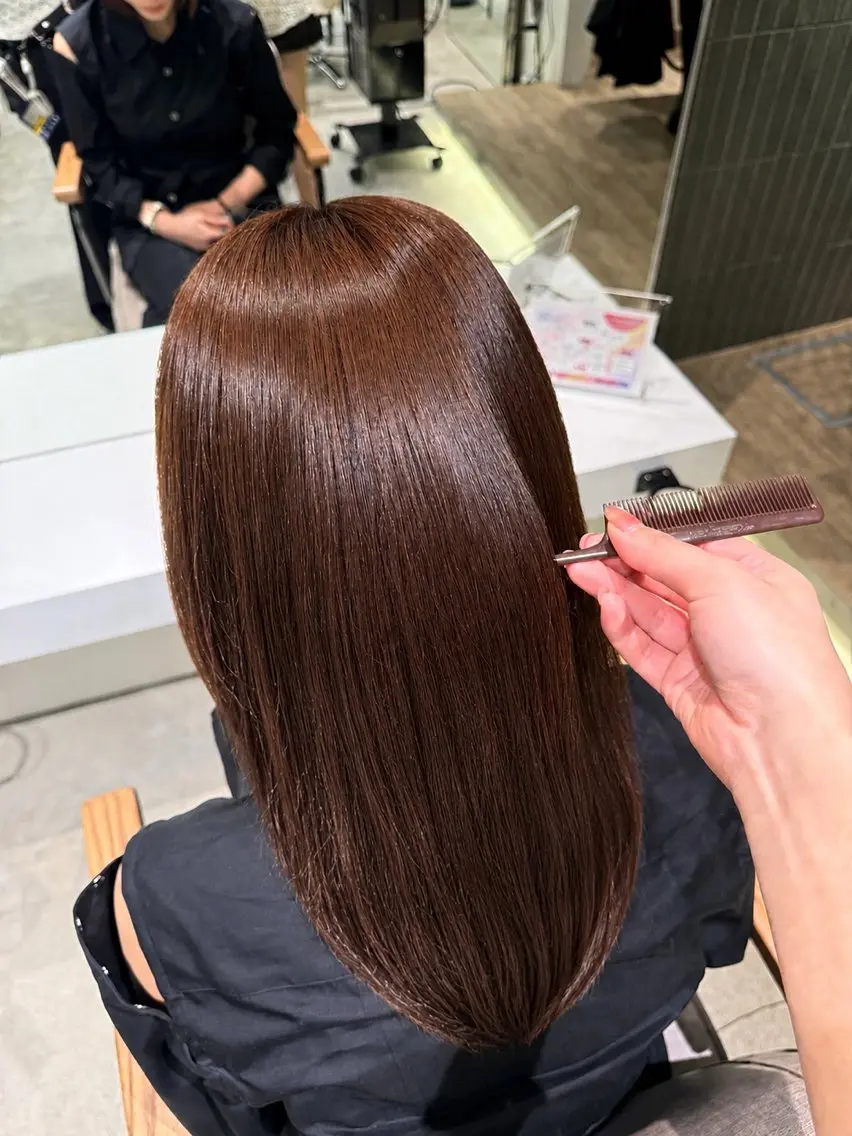美容液レベルの高濃度補修✨触れたくなる艶髪へ導くトリートメント🫧※現金のみの写真