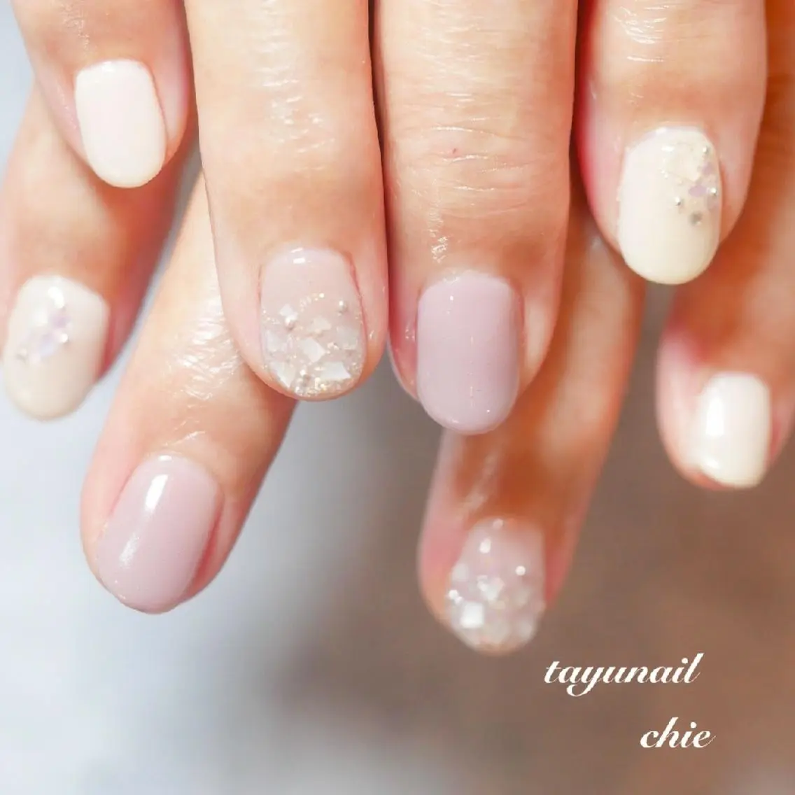 ネイル ブルー ジェルネイル ラメ(グリッター) パラジェル 春ネイル ネイルサロン 【たゆnail】のネイルデザイン