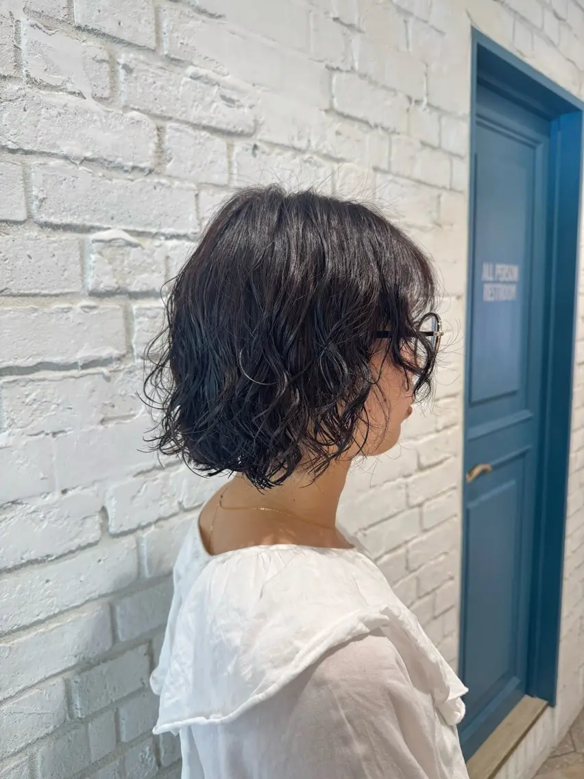ショート パーマ ボブ レイヤーカット カット パーマ トリートメント 堀江美容室 千晶のヘアスタイル