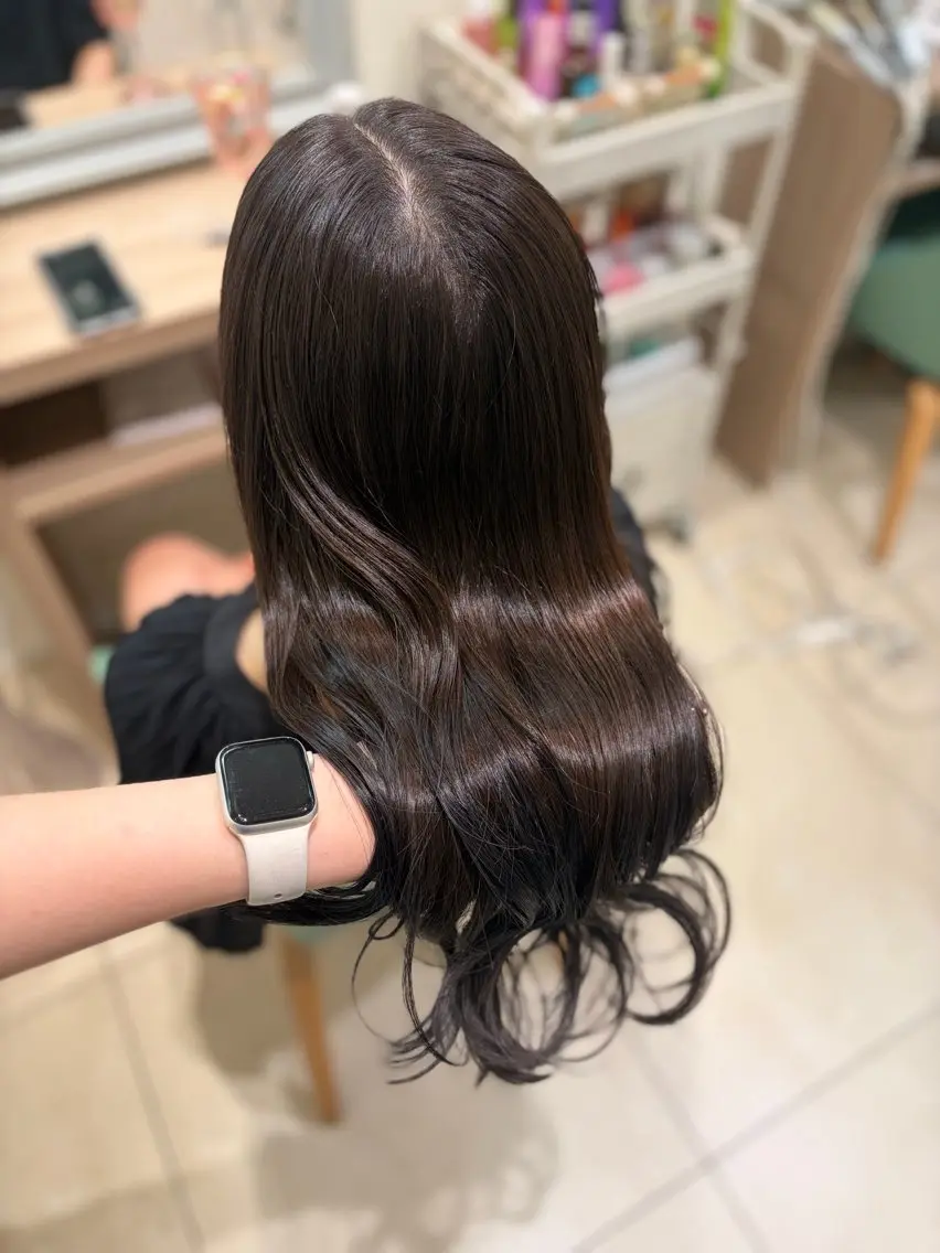 ロング カット ヘアカラー トリートメント レイヤーカット/ 髪質改善💘Ainaのヘアスタイル