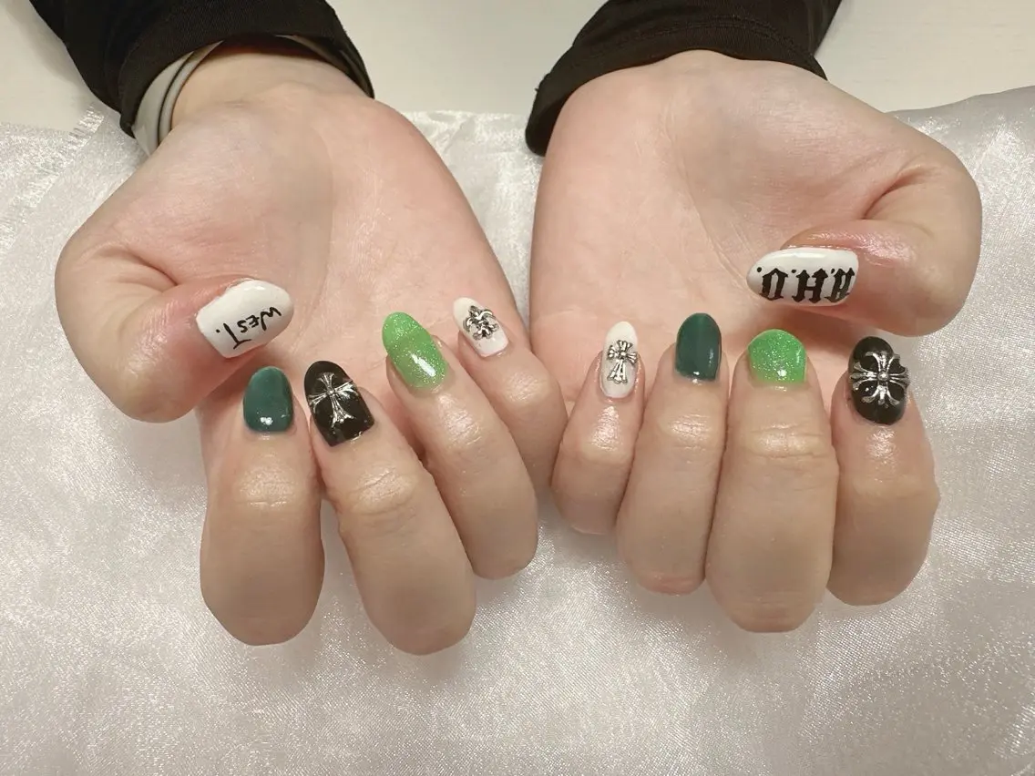 ネイル 持ち込み nailsalon oluoluのネイルデザイン