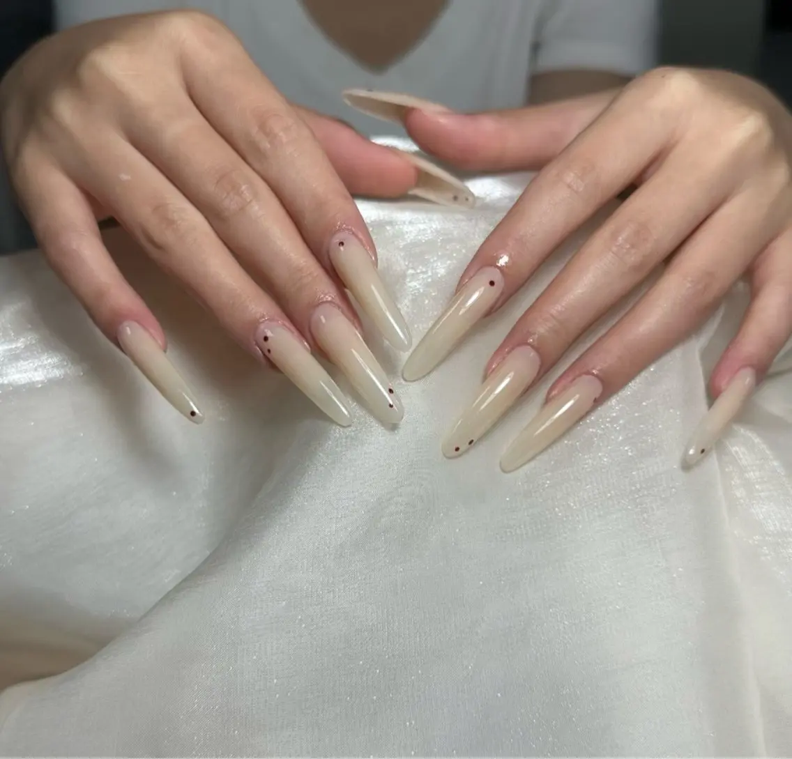 ネイル ハンドネイル U.mi Nail Salonのネイルデザイン