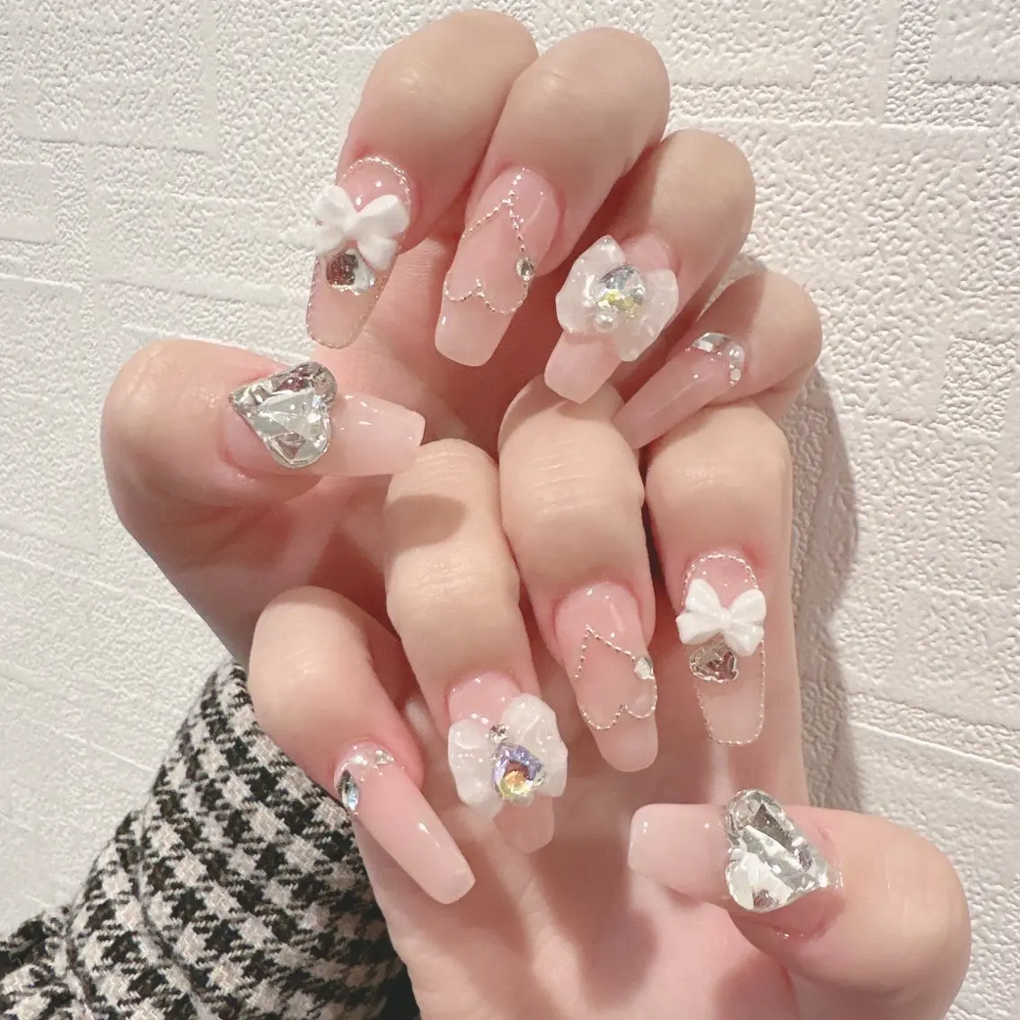 ネイル ハンドネイル D-BEAUTY Nailsalonのネイルデザイン