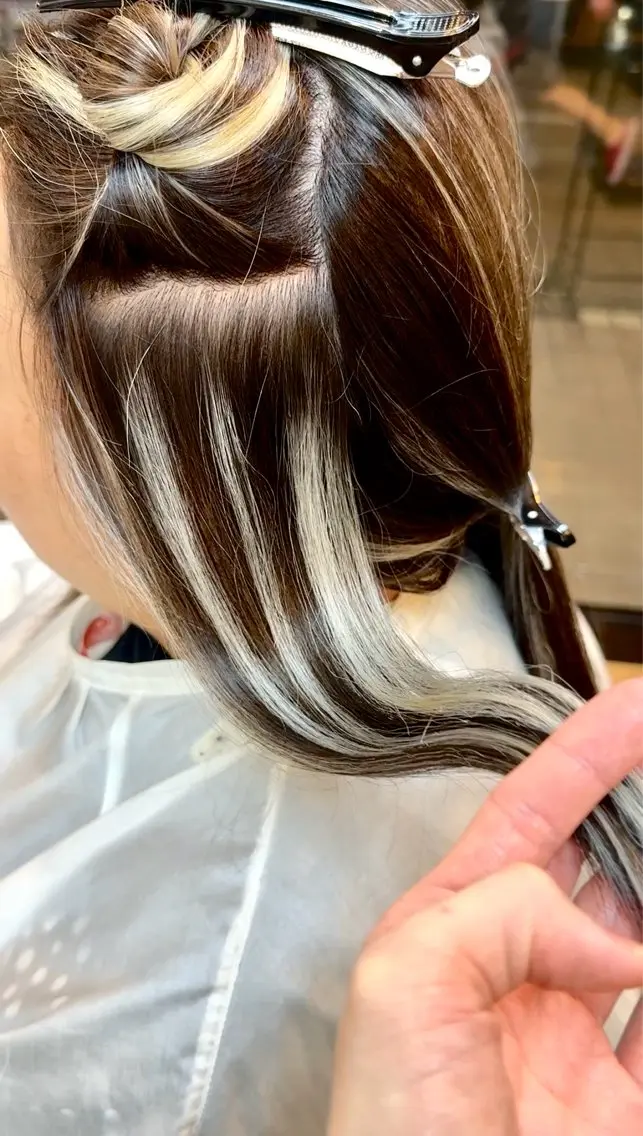 ロング カラー ハイライトカラー ハイライト 🌈ハイライト特化 🌈 🐶ノザワ🐶のヘアスタイル