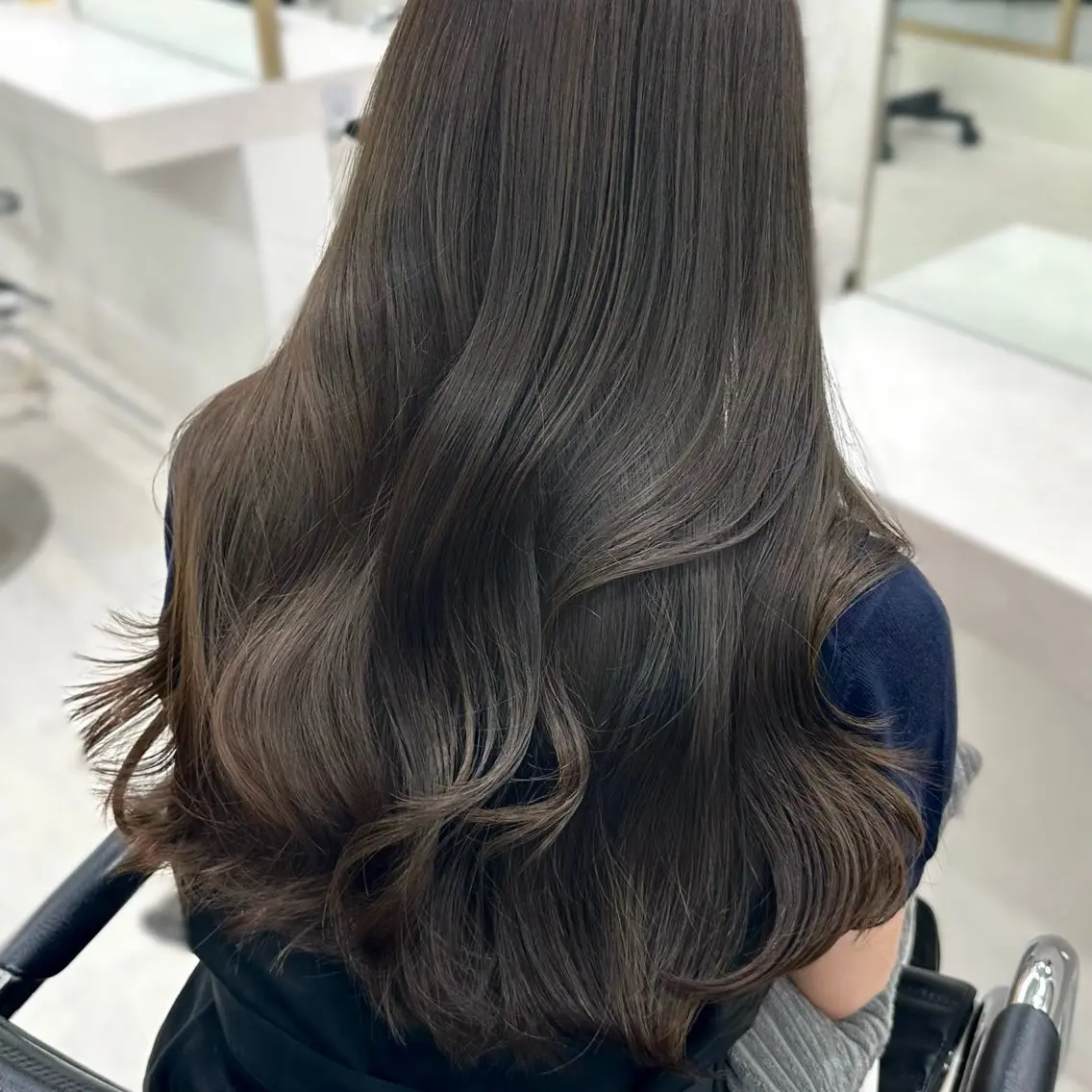 ロング カラー 透明感カラー レイヤーカット mei / レイヤー 顔まわり 🤍のヘアスタイル