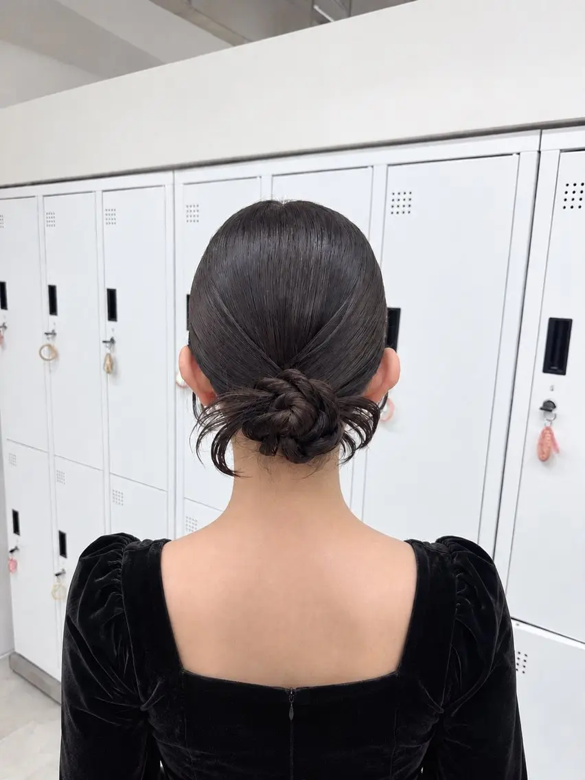 セミロング ヘアアレンジ ヘアセット エクステ🎀/透明感 カラー🌙┊︎もものヘアスタイル