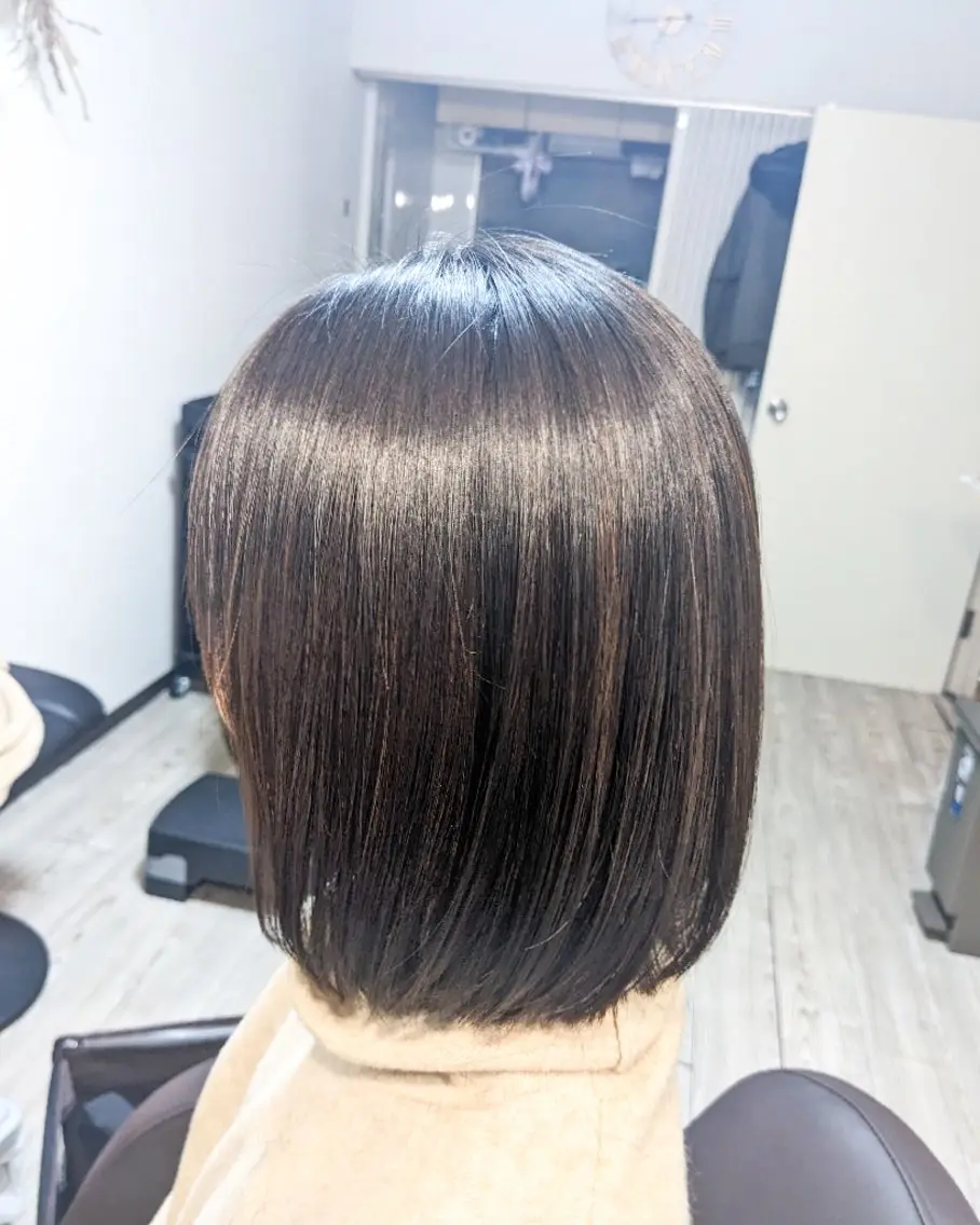 ミディアム 縮毛矯正 縮毛矯正 池田 恵久美のヘアスタイル