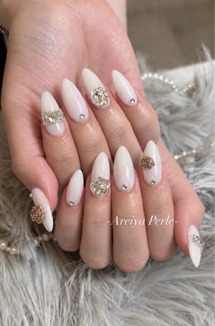 ネイル Areiya Perle 豊田のネイルデザイン