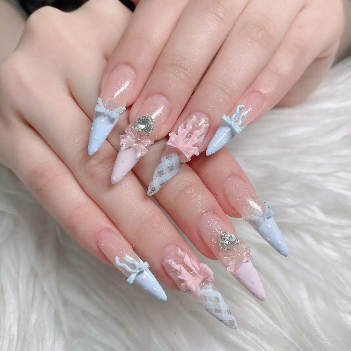 ネイル フットネイル フレンチネイル グラデーション 韓国ネイル ロングネイル ハンドネイル Hani Nail Salonのネイルデザイン