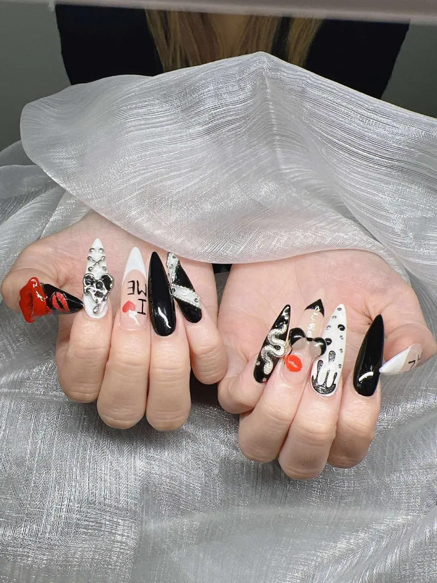 ネイル 長さ出し グラデーション 卒業式 キラキラネイル マグネットネイル ハンドネイル Lee Nailsのネイルデザイン