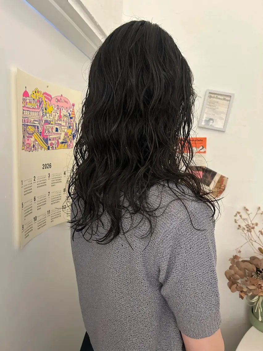 セミロング パーマ セミロングパーマ レイヤーカット カット パーマ maho/垢抜け パーマカラーのヘアスタイル