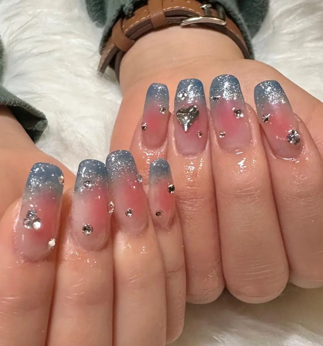 ネイル Ru _Baddiesのネイルデザイン