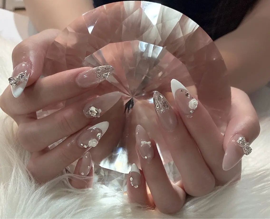 ネイル LoaChaton kaeのネイルデザイン