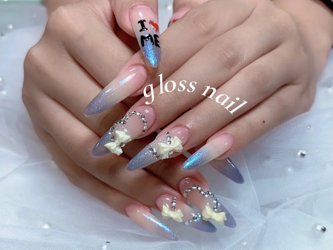 ネイル テンニン💞 gloss nailのネイルデザイン