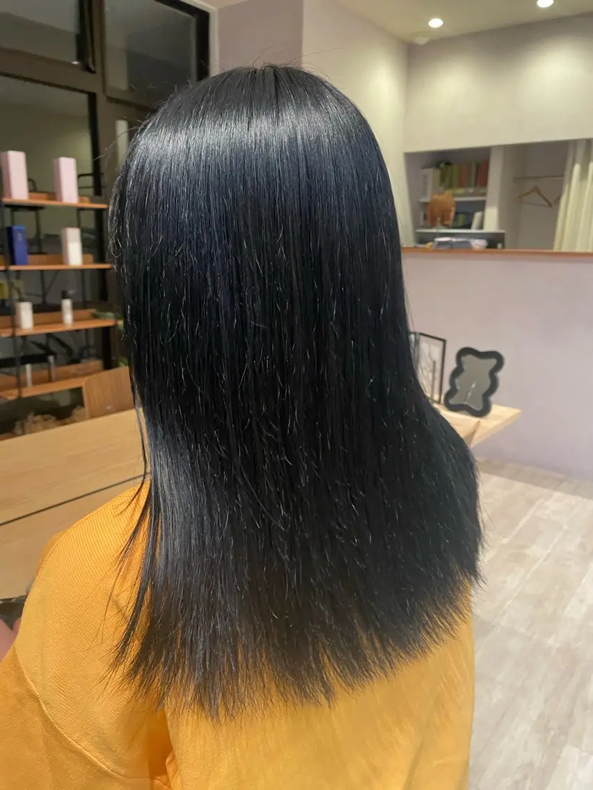 限定ミニモ限定🌟カット＋イルミナカラー🪻（ブリーチなし）＋トリートメントの写真