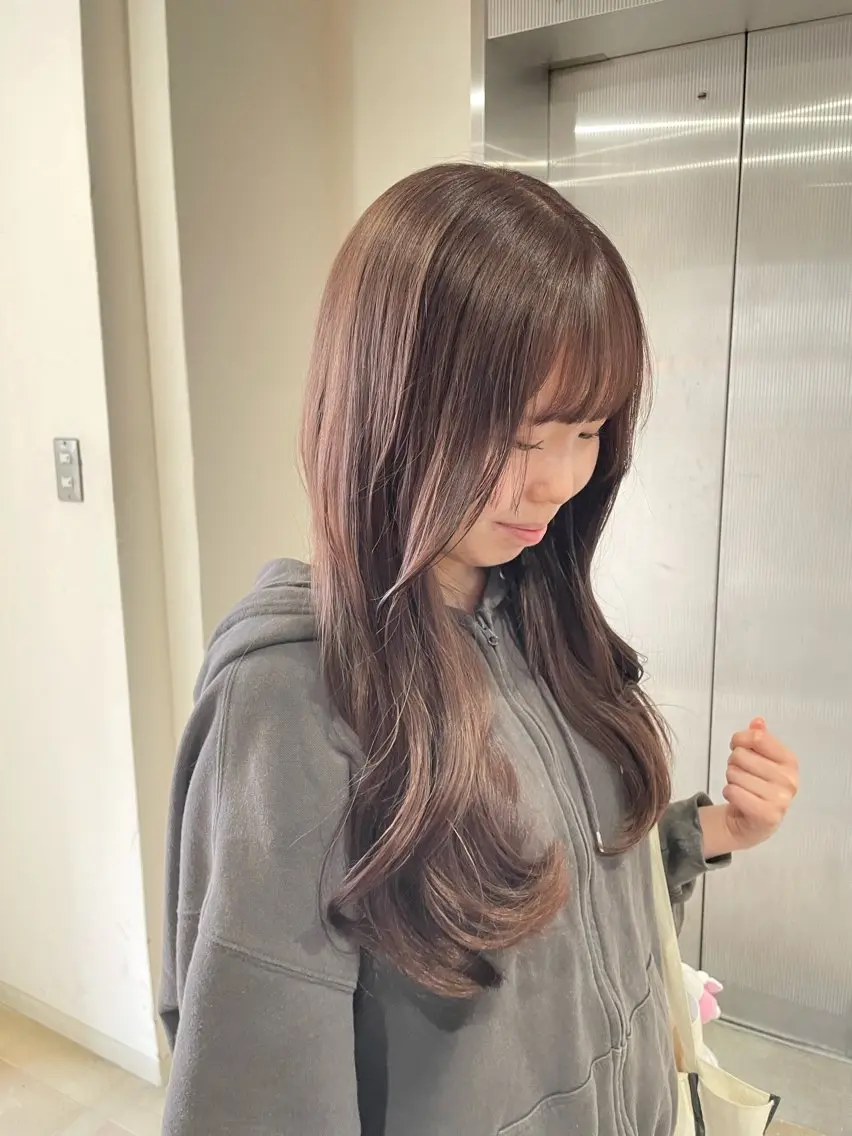 セミロング 透明感カラー/ レイヤー/REIKAのヘアスタイル