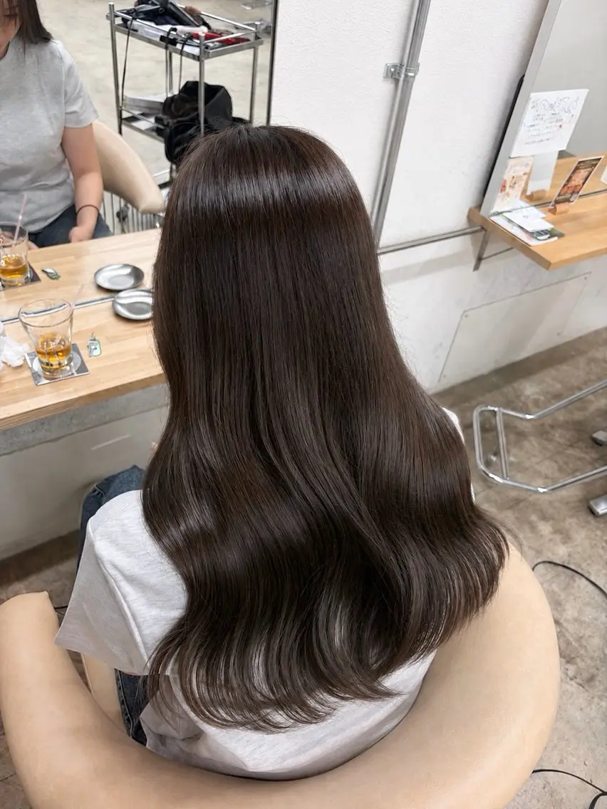 ロング ヘアカラー fand KOTOMIのヘアスタイル