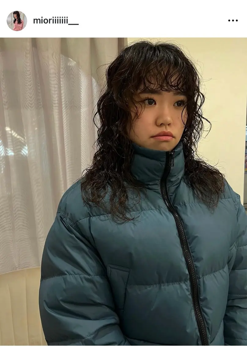 ミディアム パーマ カット パーマ トリートメント 松村 澪里のヘアスタイル