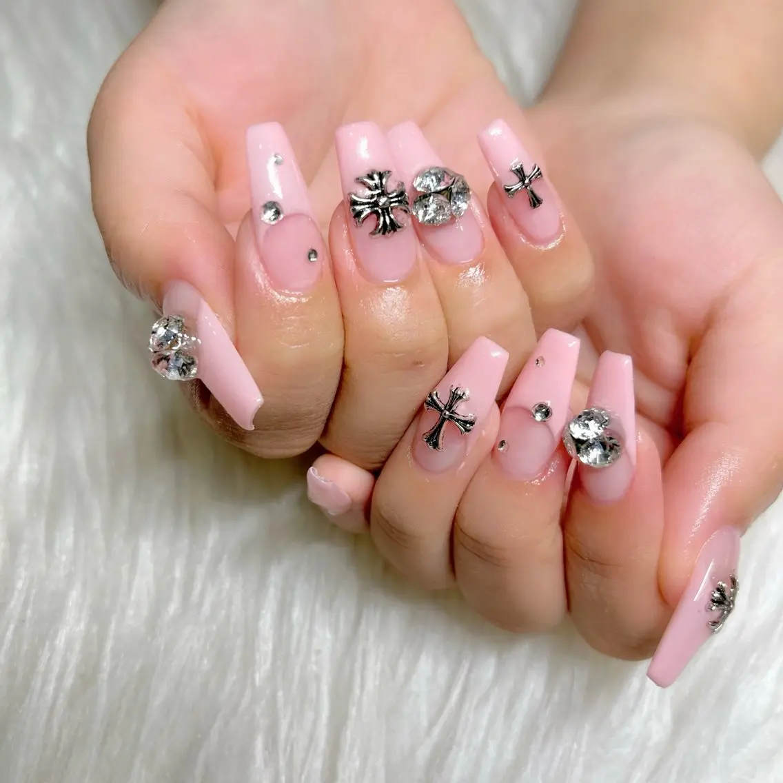 ネイル ハンドネイル Miki 本町駅｜💅‎🤍のネイルデザイン