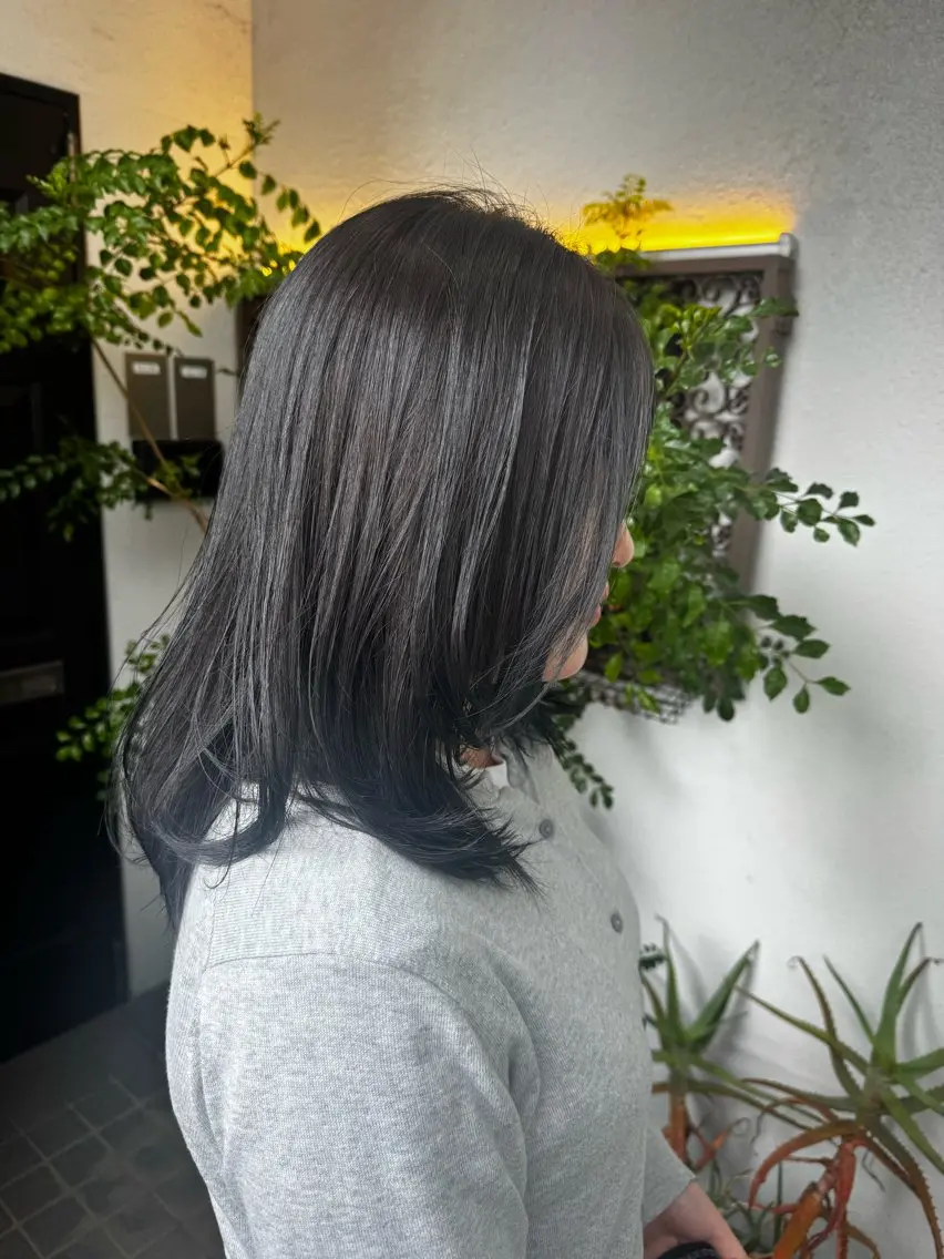 セミロング レイヤーカット カット ヘアカラー トリートメント レイヤー🍓Sap 美桜🌸mioのヘアスタイル