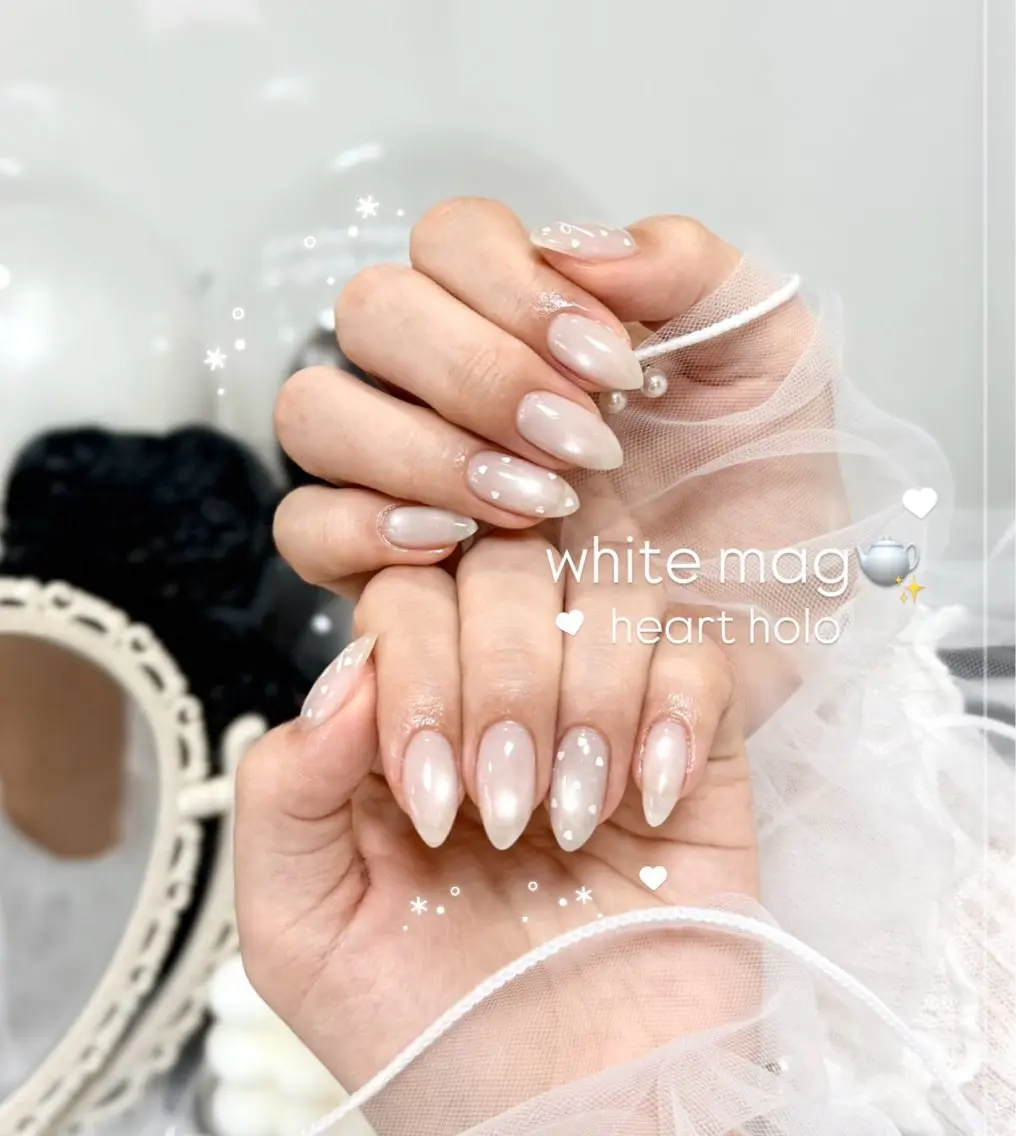 ネイル ハート マグネットネイル シンプルネイル 夏ネイル ハンドネイル Blanche Ayaのネイルデザイン