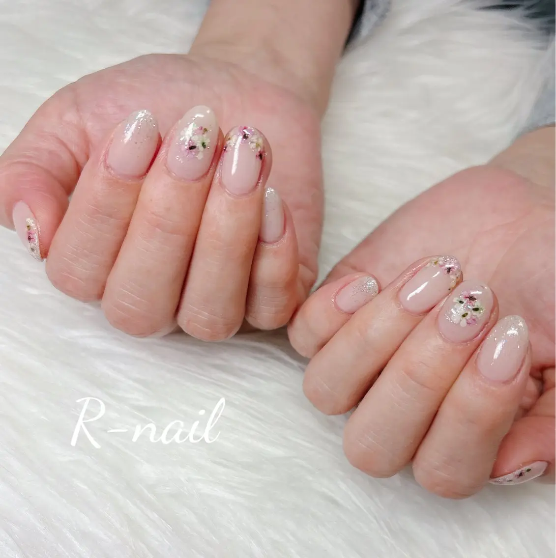 ネイル ハンドネイル R-nail salonのネイルデザイン