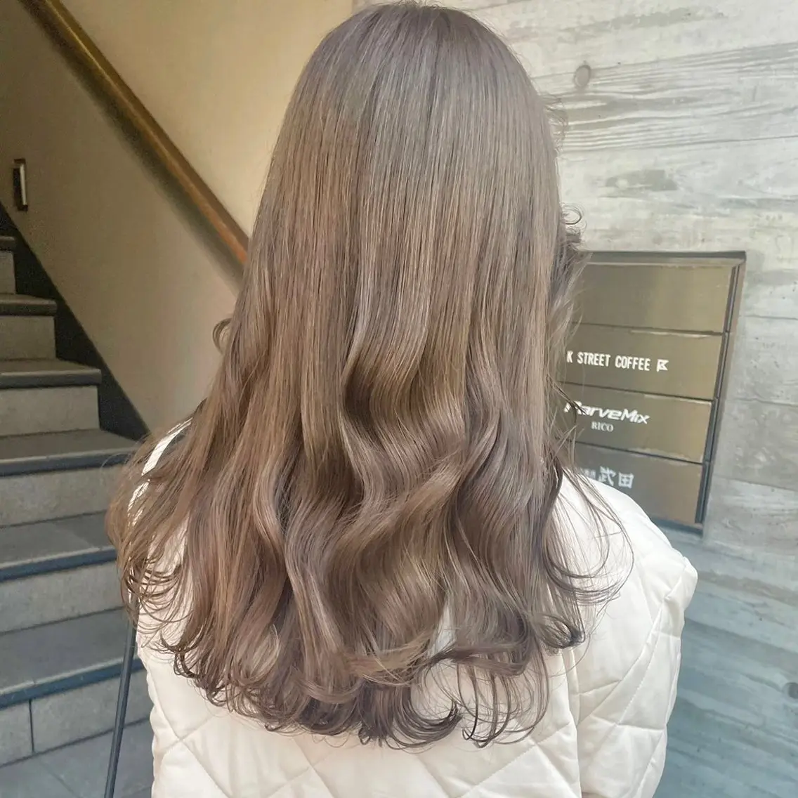 ロング カラー ヘアカラー ParveMix￤ 大賀さつき🍨🤍のヘアスタイル