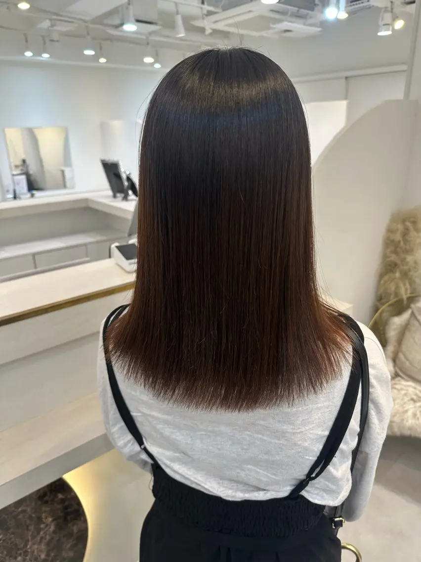 ミディアム Emuest心斎橋 SAKIのヘアスタイル