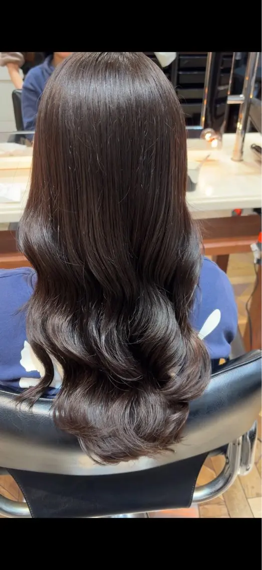 ロング パーマ デジタルパーマ カット パーマ トリートメント ご新規様限定 透明感カラーKANAのヘアスタイル