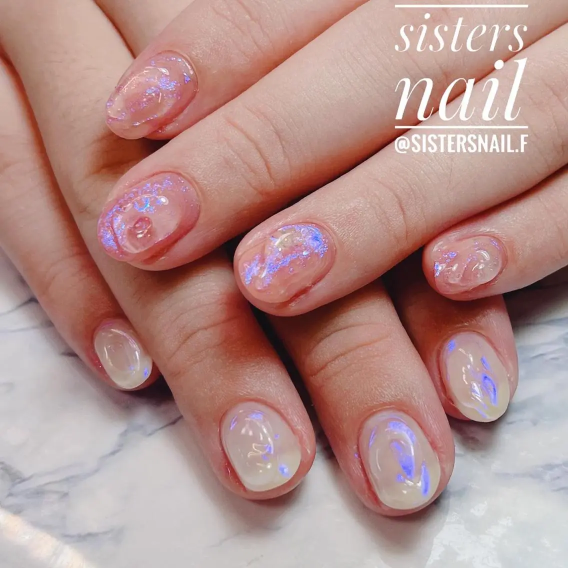 ネイル アートネイル 氷ネイル・うるうるネイル キラキラネイル ニュアンスネイル オフィスネイル sisters nail.fのネイルデザイン
