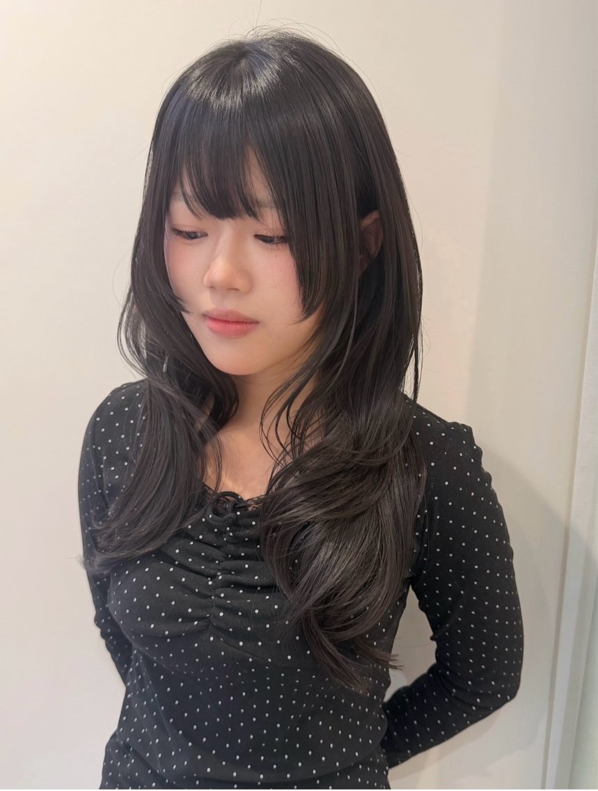 ロング ハッシュカット レイヤーカット ロング 小顔カット トリートメント カット トリートメント 小顔レイヤー/ ベージュ🤍Rieのヘアスタイル