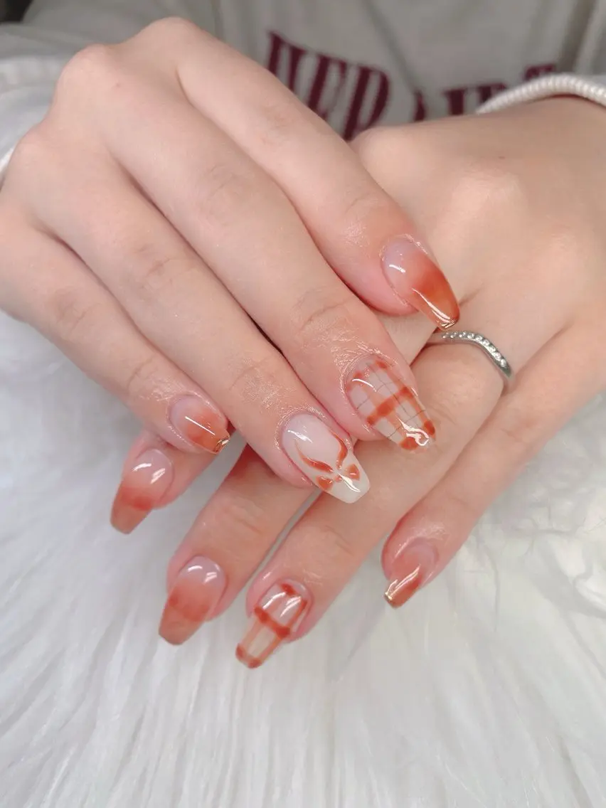 セミロング ハンドネイル WELINA nail salonのエステ・リラクイメージ